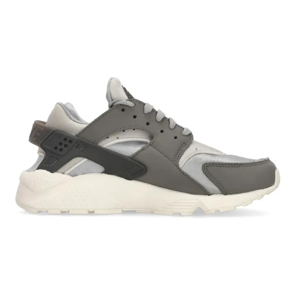 Air Huarache LT