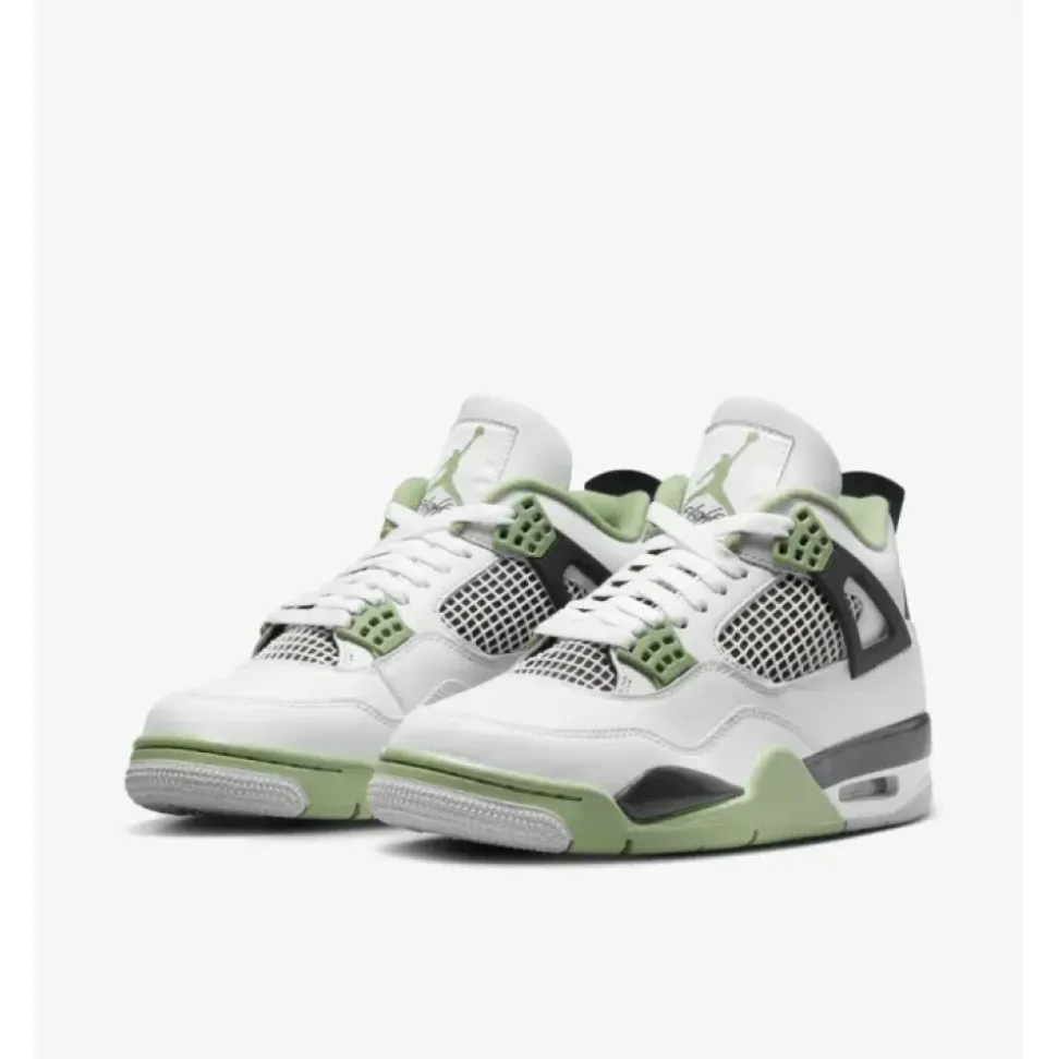 Air Jordan 4