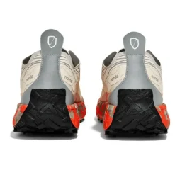001A Sneakers