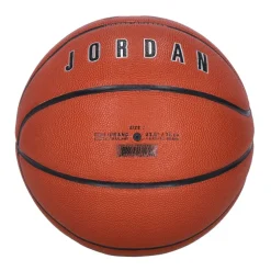 Ballon de Basketball Legacy 2.0 8P