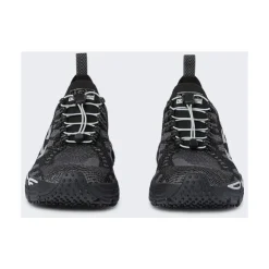 Be Right Back Sneakers