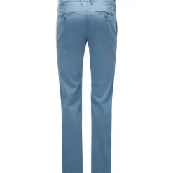 Bobby Chinos