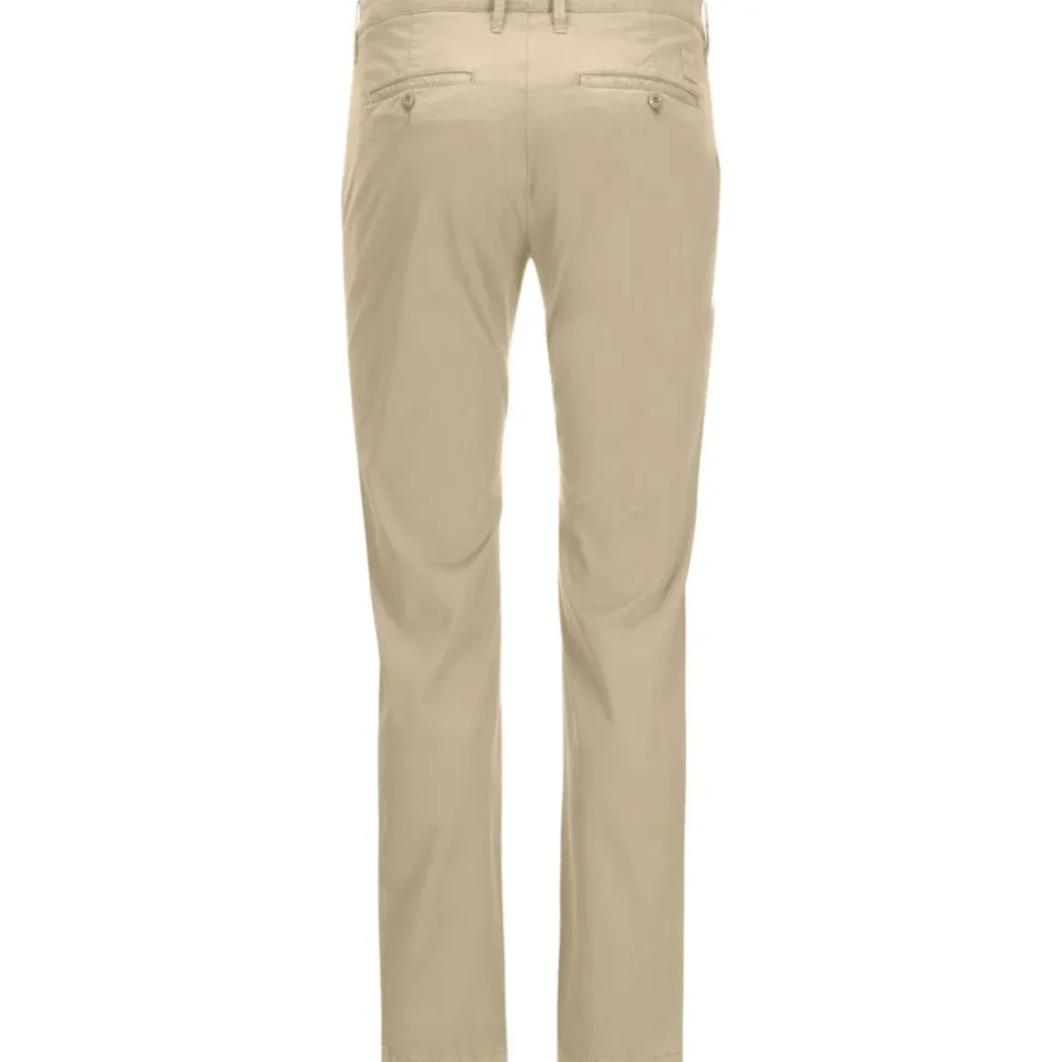 Bobby Chinos