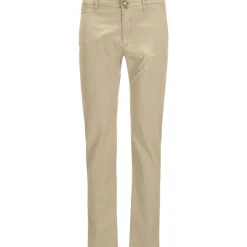Bobby Chinos