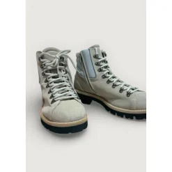Bottines à lacets et fermeture éclair
