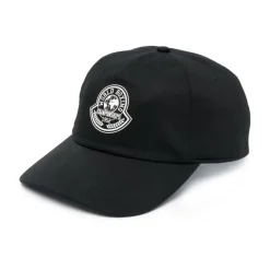 Caps