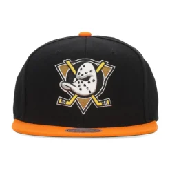 Caps