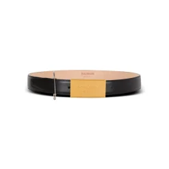 Ceinture en cuir avec épingle à nourrice