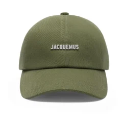 Chapeau Vert avec Logo-Plaque et Visière Courbée