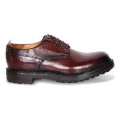 Chaussure classique à lacets