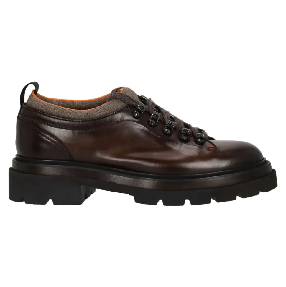 Chaussures plates alpines en cuir marron