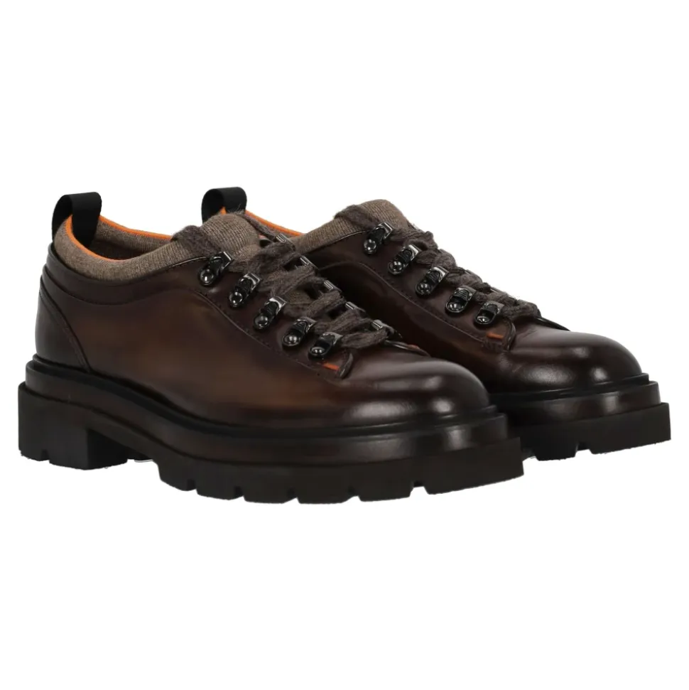Chaussures plates alpines en cuir marron