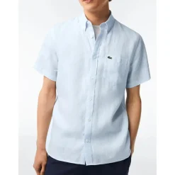Chemise en lin bleu clair