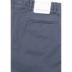 Chinos