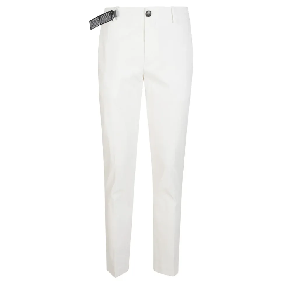 Chinos