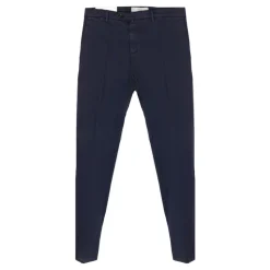 Chinos boutonnés