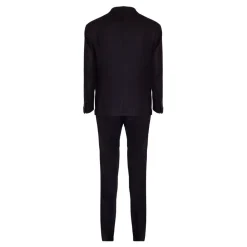 Costume à un bouton