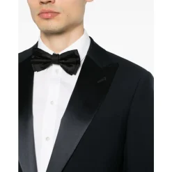 Icon Tuxedo