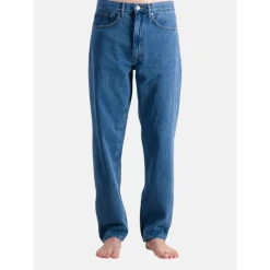 Jean en denim coupe ample