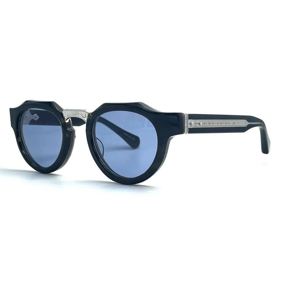 Élégantes Lunettes de Soleil Pantos Gris Fumé