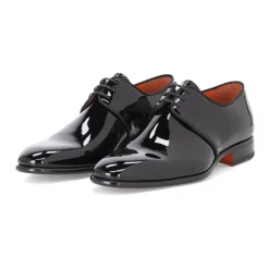 Mocassin verni à bout carré