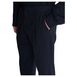 Pantalon droit en laine à rayures