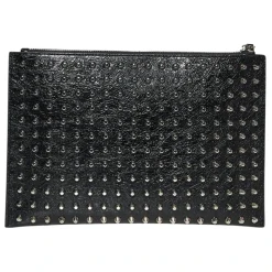 Pochette compacte avec clous décoratifs