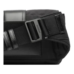 Sacs noirs avec doublure en coton