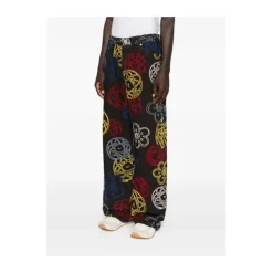 Shorts en denim brodé floral