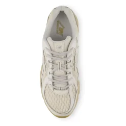 740 Sneaker