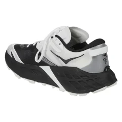 Speedgoat 7