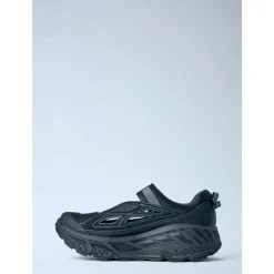 Stinson Breeze Sneakers