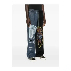 Straight Jeans