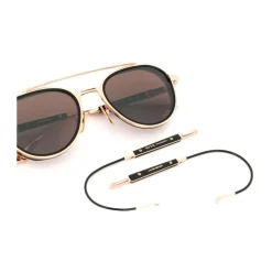 02 Sunglasses