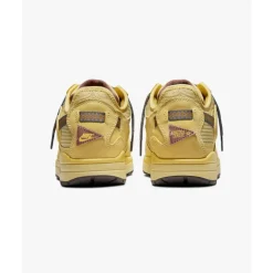 Travis Scott Cactus Jack Sneakers Or