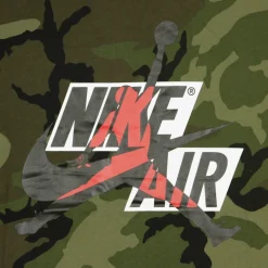 T-Shirt Classique en Camouflage Olive