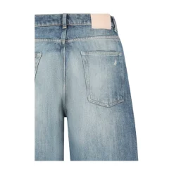 Vast Cut Wide Jeans