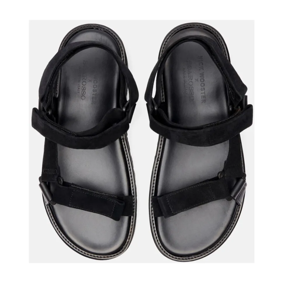 Wooster V Flat Sandals
