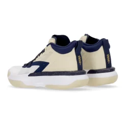 Zion 1 Basketball Shoe