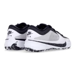 Zoom Freak 5 Basket